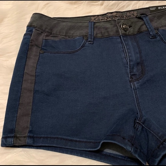 NWT ENJEAN Denim Fit Mid rise Short Shorts Size L - Picture 6 of 8